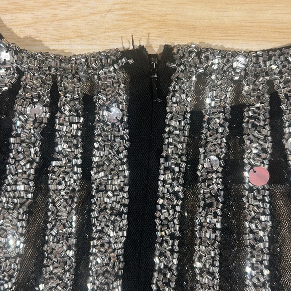 Long skinny black Elegence gown - Picture 5 of 11